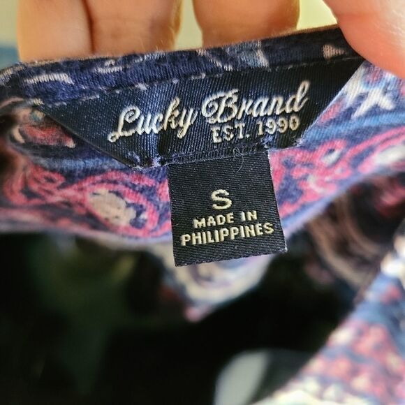 Lucky Brand Long Sleeve Top - Picture 6 of 7